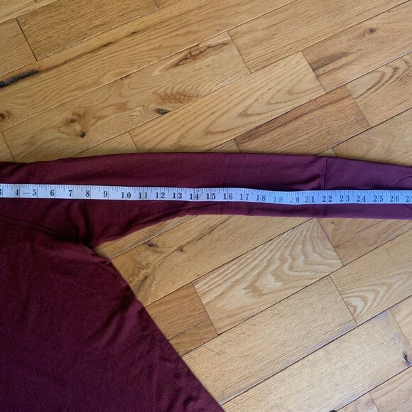 Lululemon x Team Canada Long Sleeve Performance Top | Size Unmarked (Fits S/M) - Picture 10 of 11